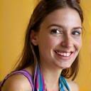 Avatar of Chloé Dubois, a creative student from France.